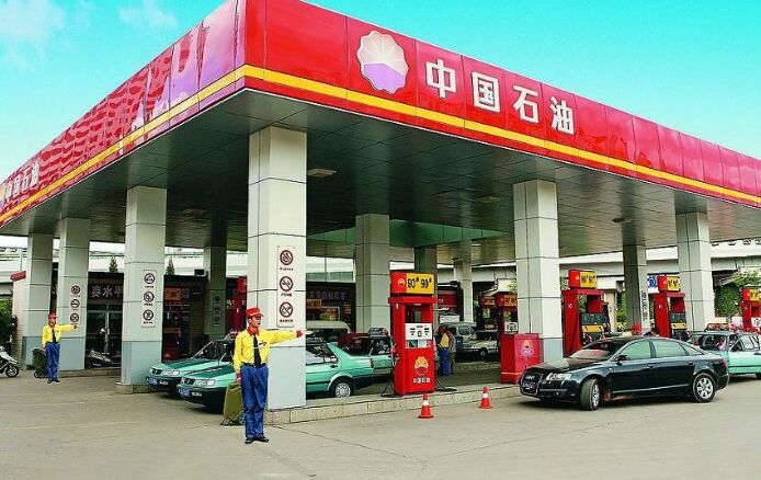重慶加油站啟用100多臺(tái)德生人證比對(duì)一體機(jī)TSR-U2-C
